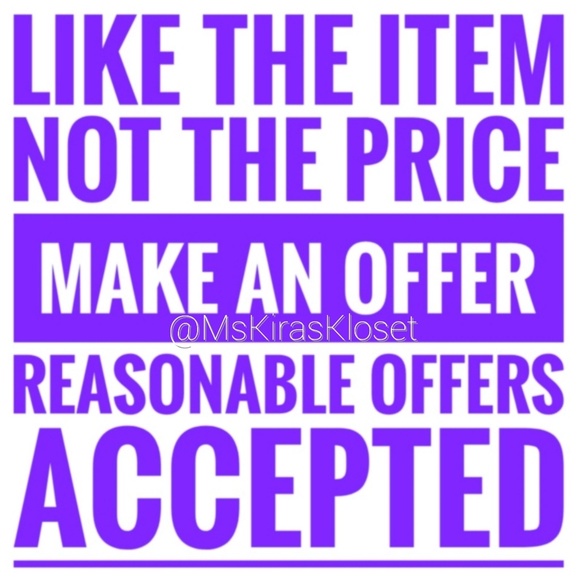 Welcome to my closet! - Picture 4 of 6